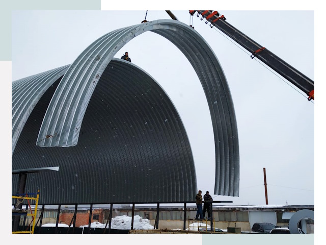 Полукруглые ангары в Стрежевом