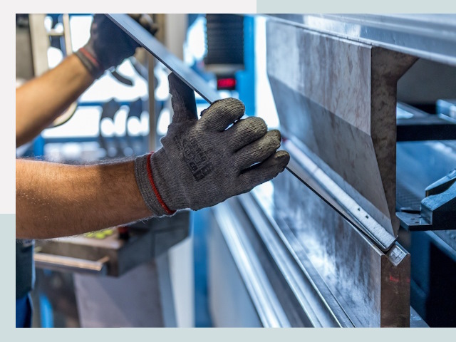 Гибка металла в Стрежевом